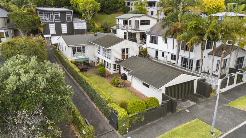 57 Southern Cross Road, Kohimarama, Auckland - Carousel 1