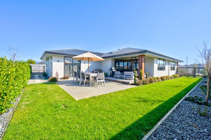 30 Borck Avenue, Appleby, Richmond - Carousel 19