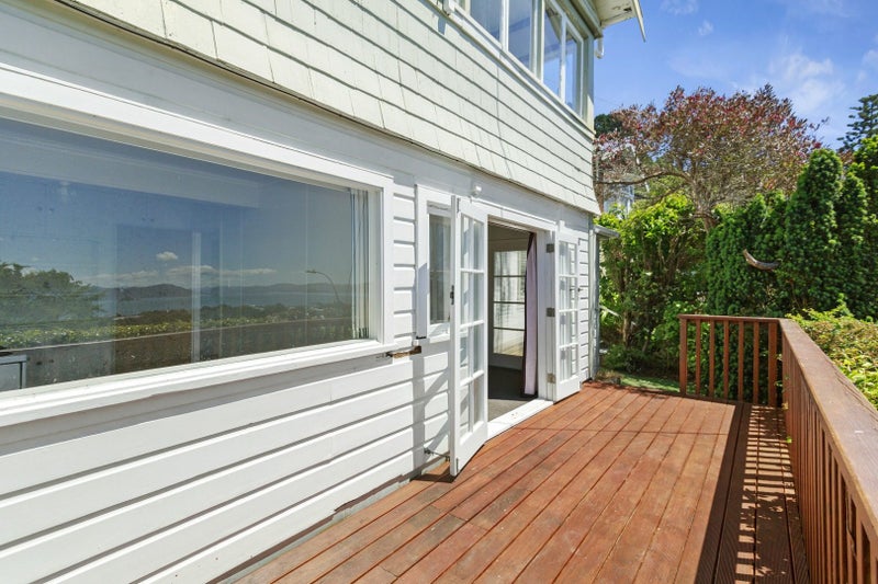 116 Inglis Street, Seatoun, Wellington - Carousel 1