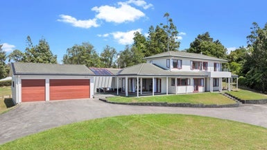 14 Austin Road, Greenhithe, Auckland - Carousel 1