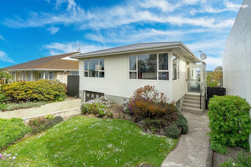 163 Eglinton Road, Mornington, Dunedin - Carousel 1