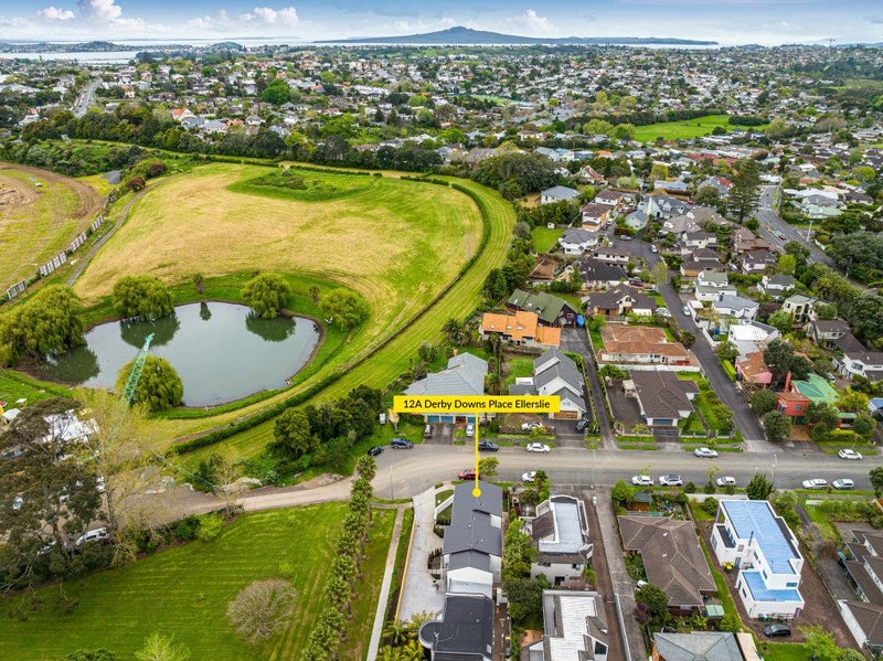 12 Derby Downs Place, Ellerslie, Auckland - Carousel 32