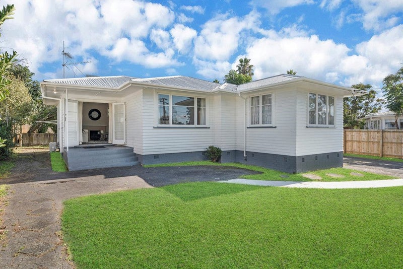 18 Osprey Street, Pakuranga, Auckland - Carousel 1
