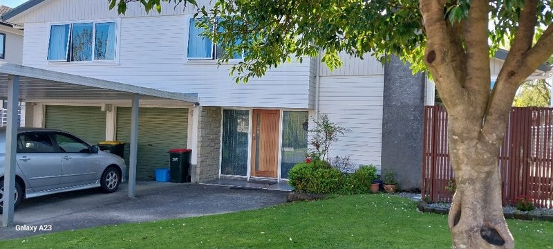 1 Orr Crescent, Hutt Central, Lower Hutt - Carousel 1