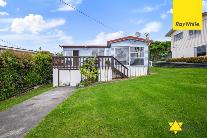 25 Surf Road, Stanmore Bay, Whangaparaoa - Carousel 2