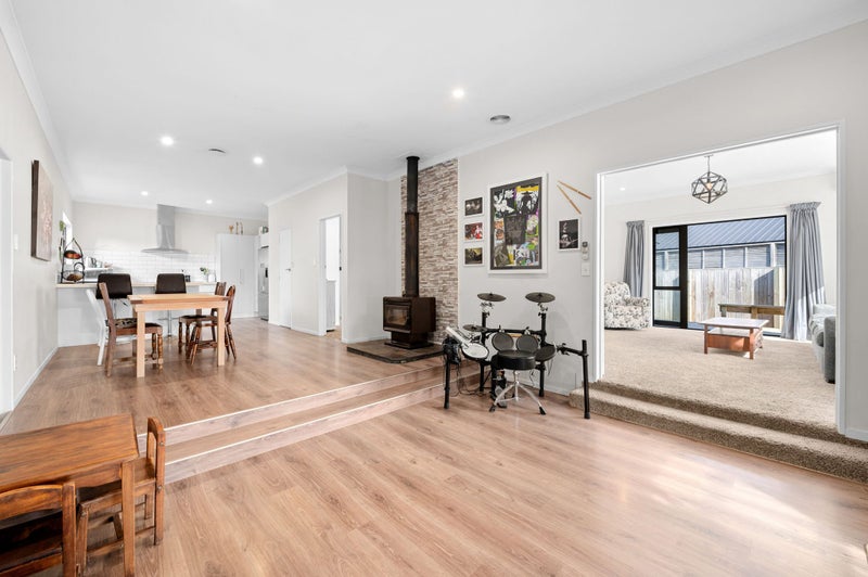 21 Garfield Street, Gordonton, Hamilton - Carousel 2