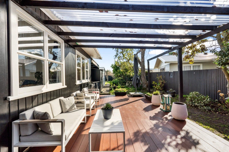 13 Rata Street, Taradale, Napier - Carousel 2