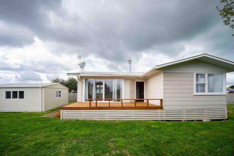 39 Lilac Street, Melville, Hamilton - Carousel 1