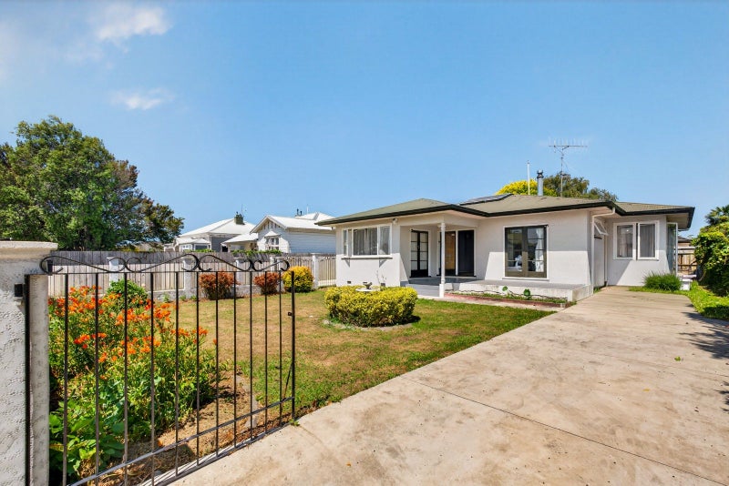 406 Lascelles Street, Saint Leonards, Hastings - Carousel 1