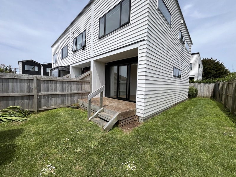 7/13 Mareth Street, Panmure, Auckland - Carousel 2