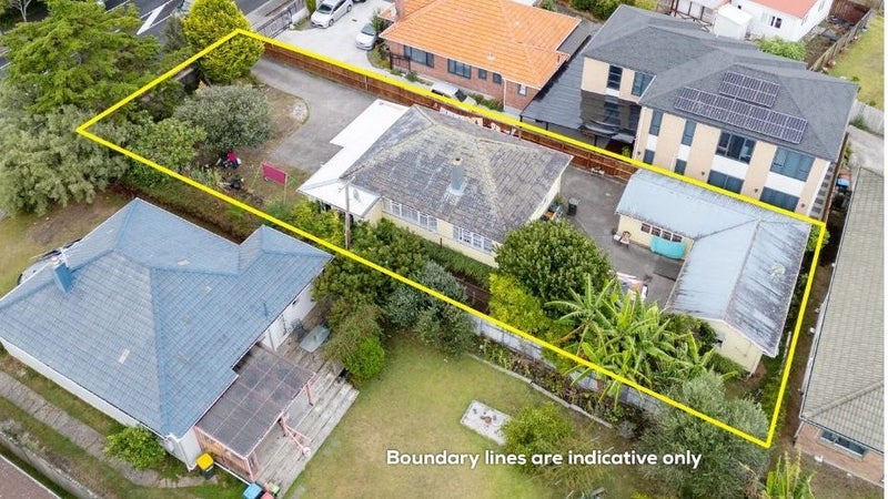 158 Rosebank Road, Avondale, Auckland - Carousel 1