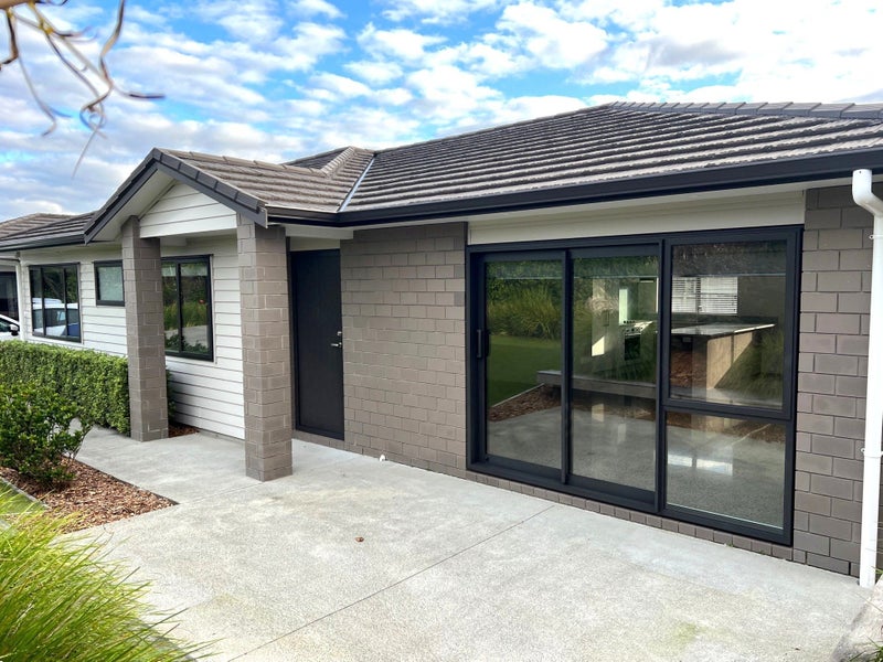 112 Tapu Road, Huapai, Kumeu - Carousel 1