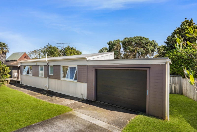 66 Elliott Avenue, Bayview, Auckland - Carousel 2