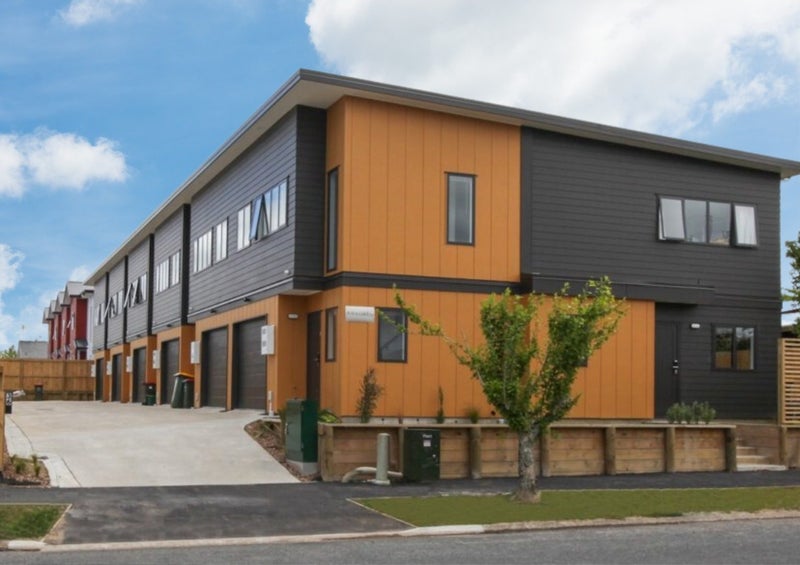 3/36 May Street, Hamilton East, Hamilton - Carousel 2