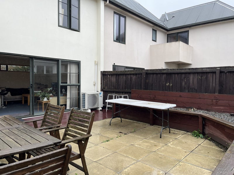 2/102 Mandeville Street, Riccarton, Christchurch - Carousel 16