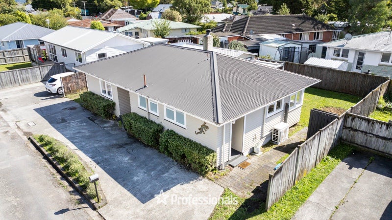28B Blenheim Street, Upper Hutt Central, Upper Hutt - Carousel 23
