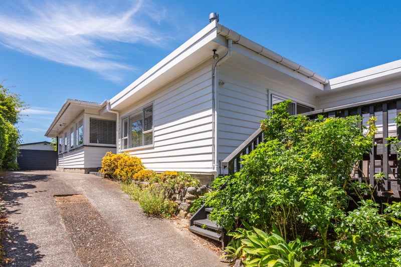 44 Clunie Avenue, Raumati South, Paraparaumu - Carousel 2