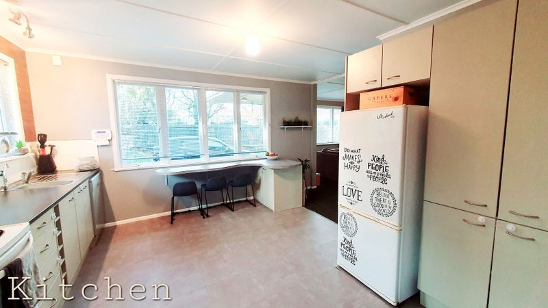20 Reeve Road, Owhata, Rotorua - Carousel 2