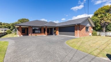 59 Lismore Street, Merrilands, New Plymouth - Carousel 1