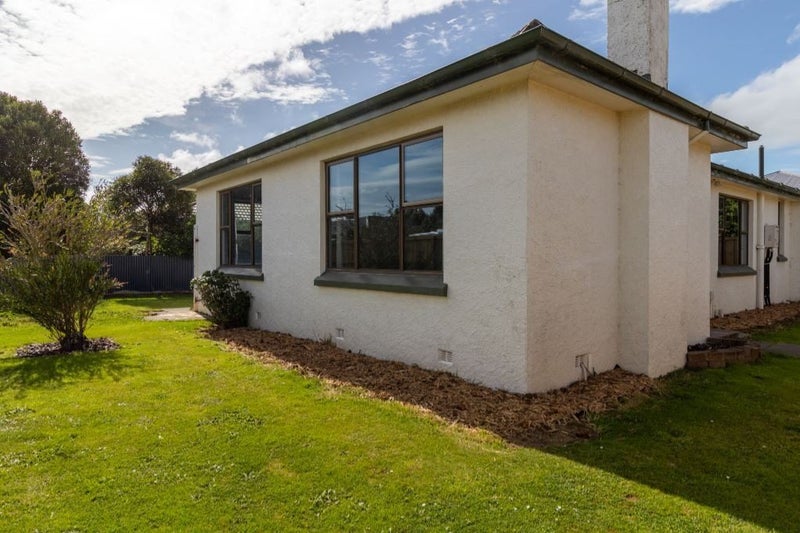 2 Robertson Street, Richmond, Invercargill - Carousel 1