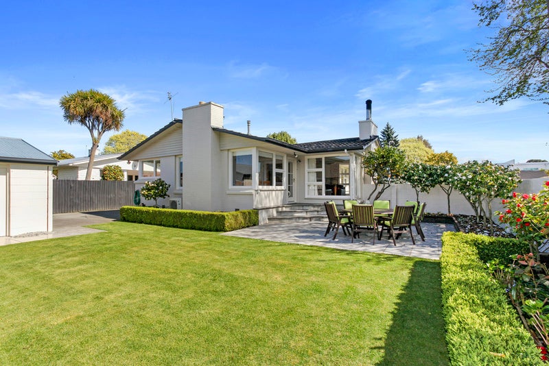 91 Woodbury Street, Russley, Christchurch - Carousel 1