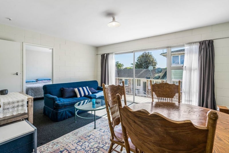 4/38 Kingsway Avenue, Sandringham, Auckland - Carousel 2