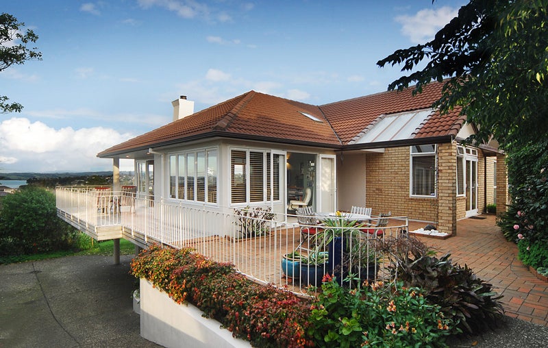 23A Seymour Road, Mellons Bay, Auckland - Carousel 2