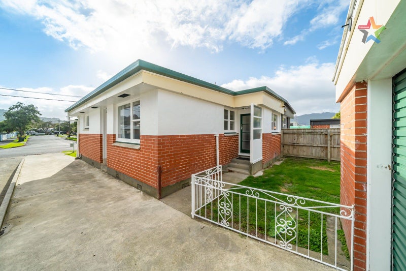 49A Frederick Street, Avalon, Lower Hutt - Carousel 1