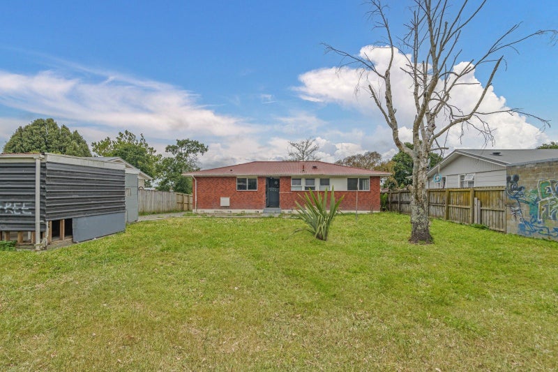 46 Halswell Crescent, Westbrook, Palmerston North - Carousel 2