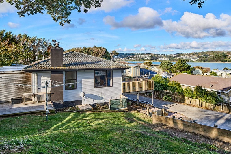 91 Waiuta Street, Titahi Bay, Porirua - Carousel 1