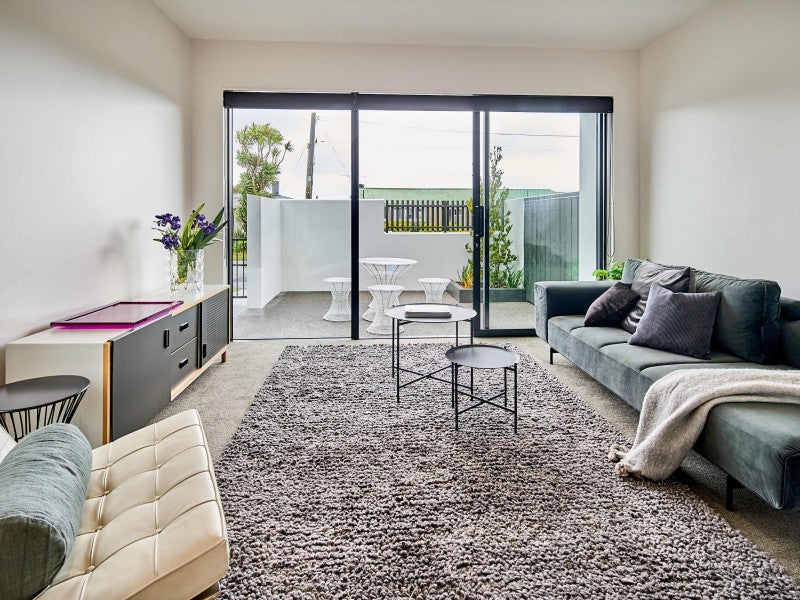 3/6 Oswald Crescent, Paparangi, Wellington - Carousel 2