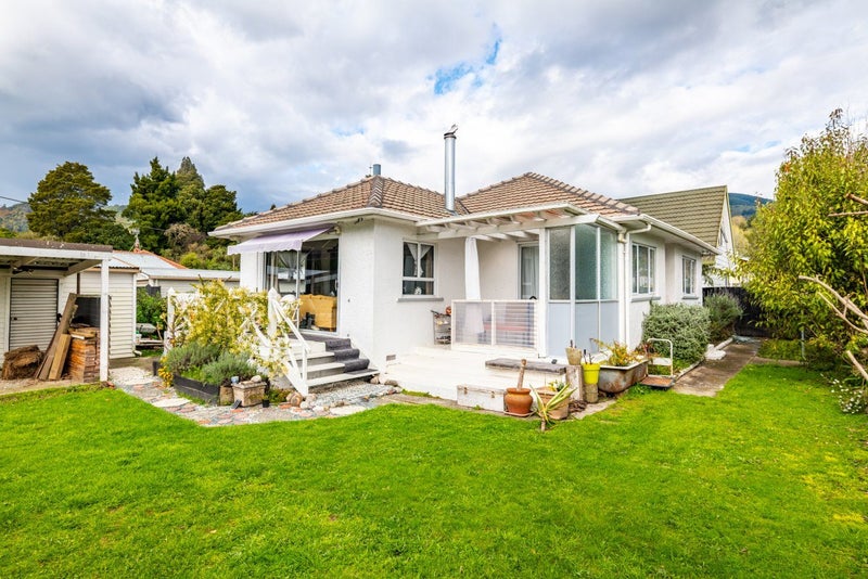 86 Scotia Street, Wakatu, Nelson - Carousel 1