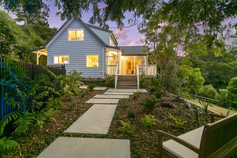 84 Upper Harbour Drive, Greenhithe, Auckland - Carousel 2