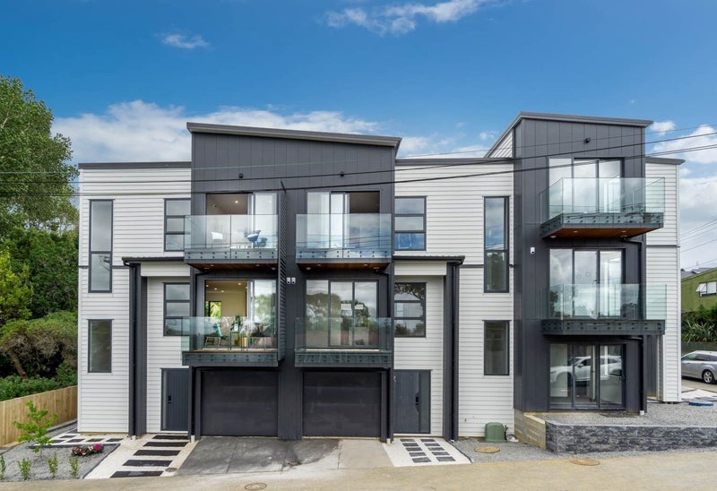 25A Paddington Street, Glen Innes, Auckland - Carousel 1