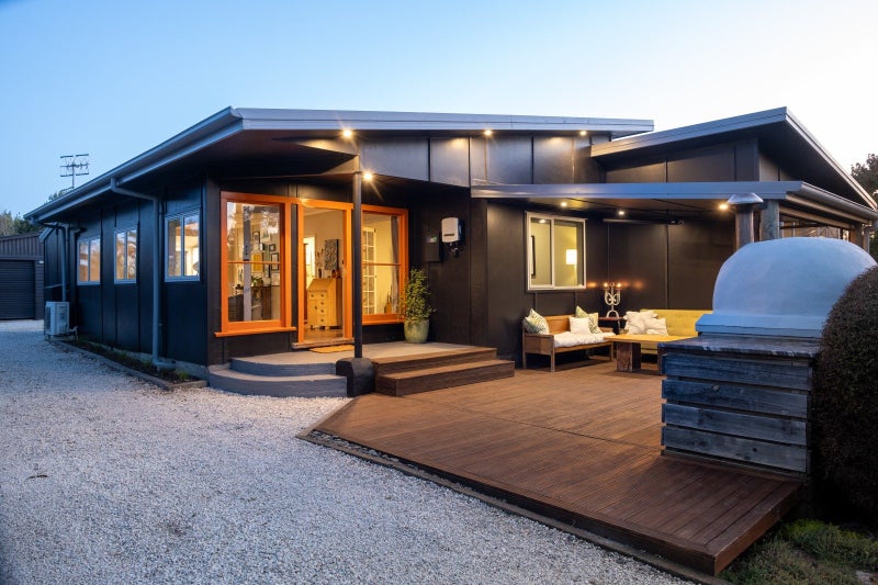 9 Pedersen Road, Haumoana, Haumoana - Carousel 1