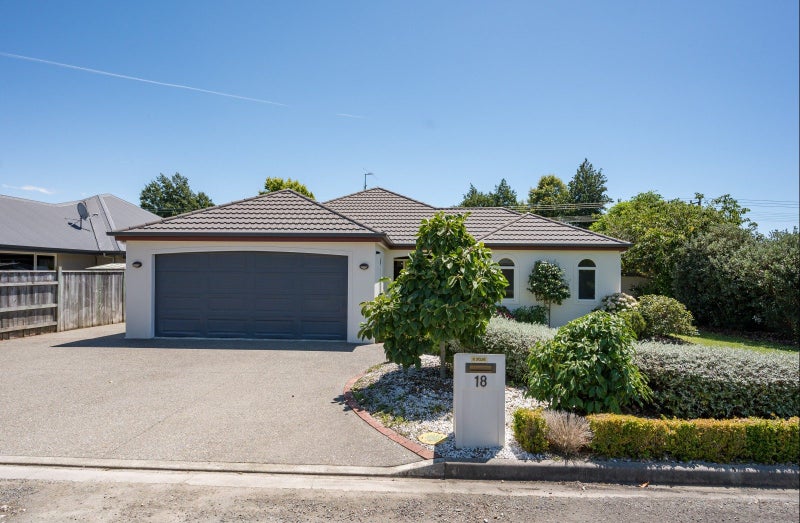 18 Standish Place, Stoke, Nelson - Carousel 27