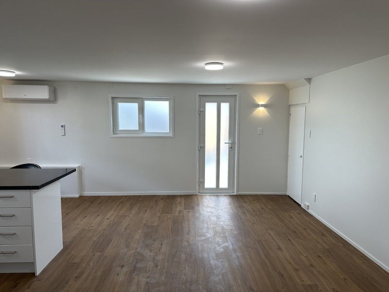 75 Bayview Road, Bayview, Auckland - Carousel 2