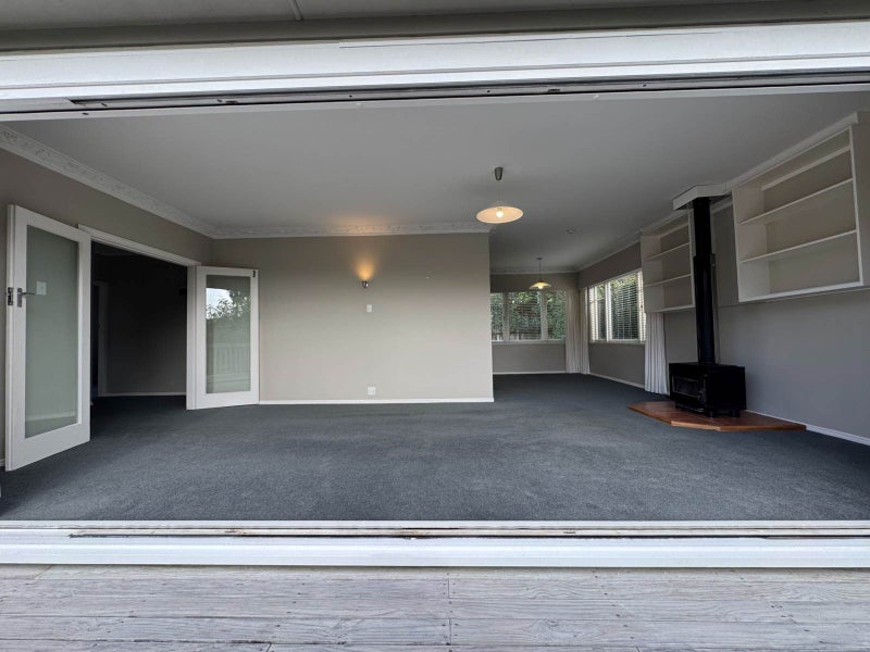 47B Rukutai Street, Orakei, Auckland - Carousel 2