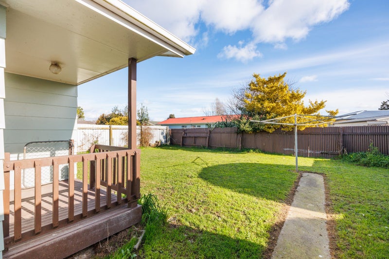 18 Amberley Avenue, Westbrook, Palmerston North - Carousel 9