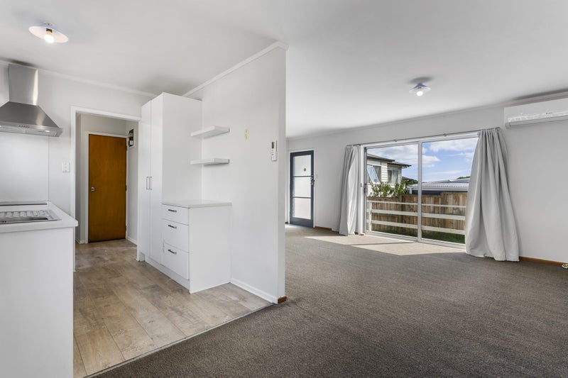 2/62 Pilkington Road, Mount Wellington, Auckland - Carousel 2