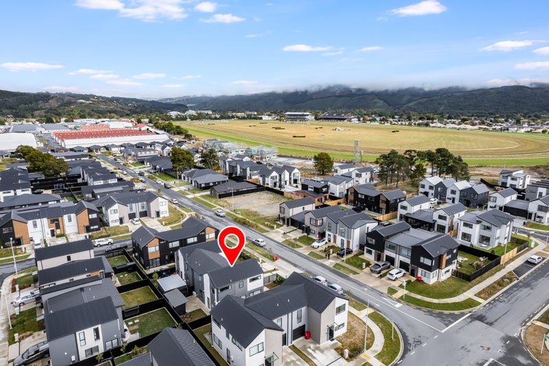 3 Castletown Street, Wallaceville, Upper Hutt - Carousel 28