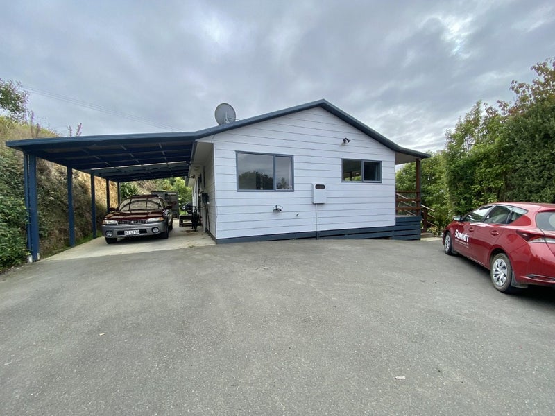 324 Old Coach Road, Upper Moutere - Carousel 1