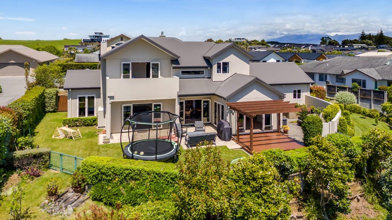 10 Sampson Avenue, Waiwhakaiho, New Plymouth - Carousel 2