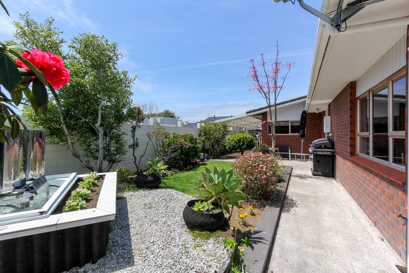 16B Tukapa Street, Westown, New Plymouth - Carousel 2