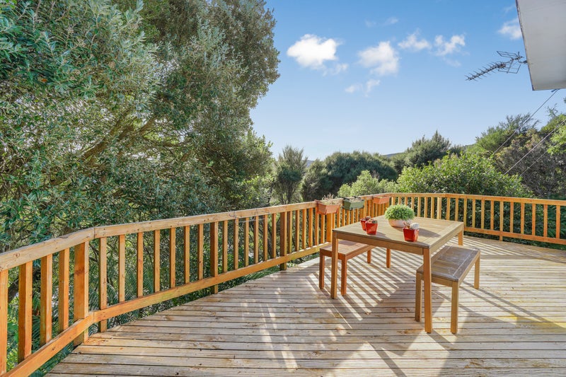 124 Seddon Street, Naenae, Lower Hutt - Carousel 1