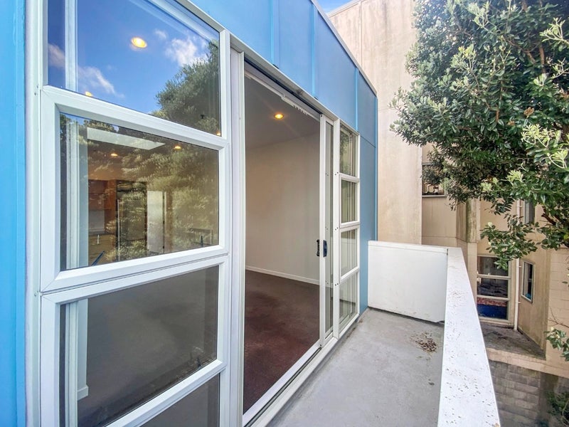 22/30 Hanson Street, Mount Cook, Wellington - Carousel 1
