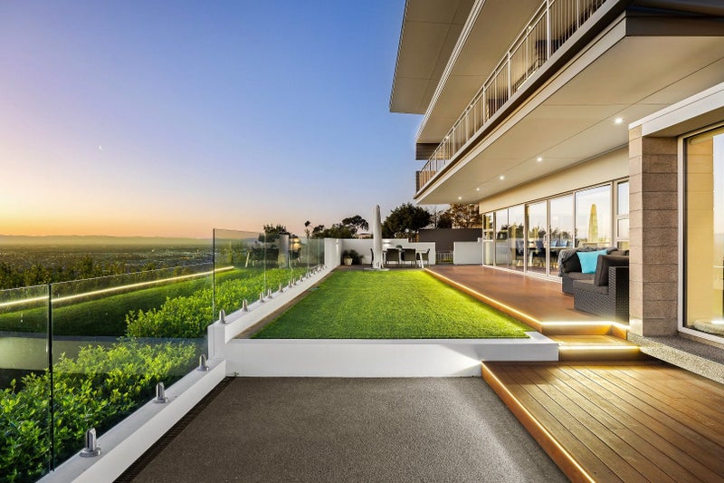 6 Yelverton Place, Huntsbury, Christchurch - Carousel 2