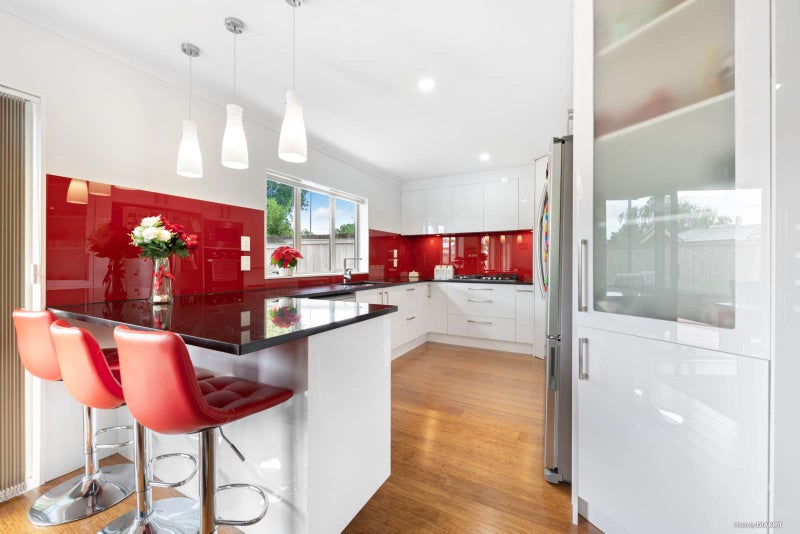 17A Bernard Street, Papatoetoe, Auckland - Carousel 2