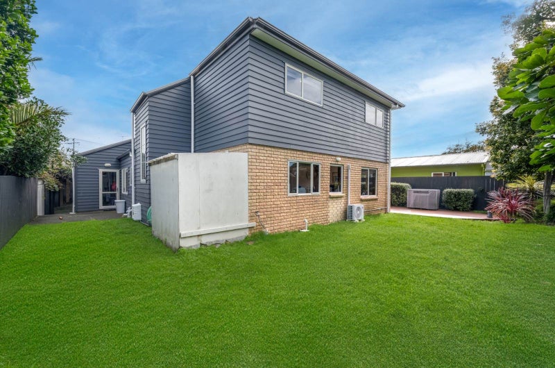 5B Kawau Road, Greenlane, Auckland - Carousel 2