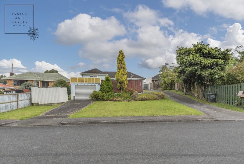 14 Browning Street, Manurewa East, Auckland - Carousel 1